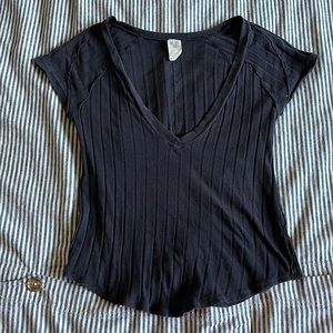 Free people v neck